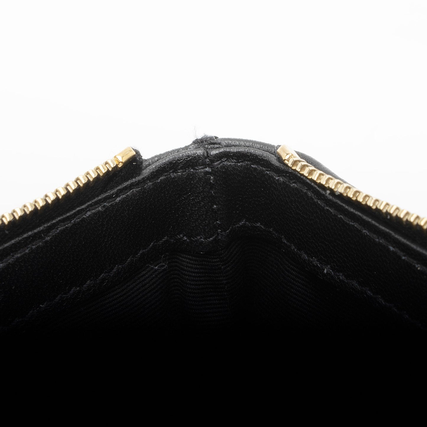 Saint Laurent Quilted Lambskin Pouch j2MZSD