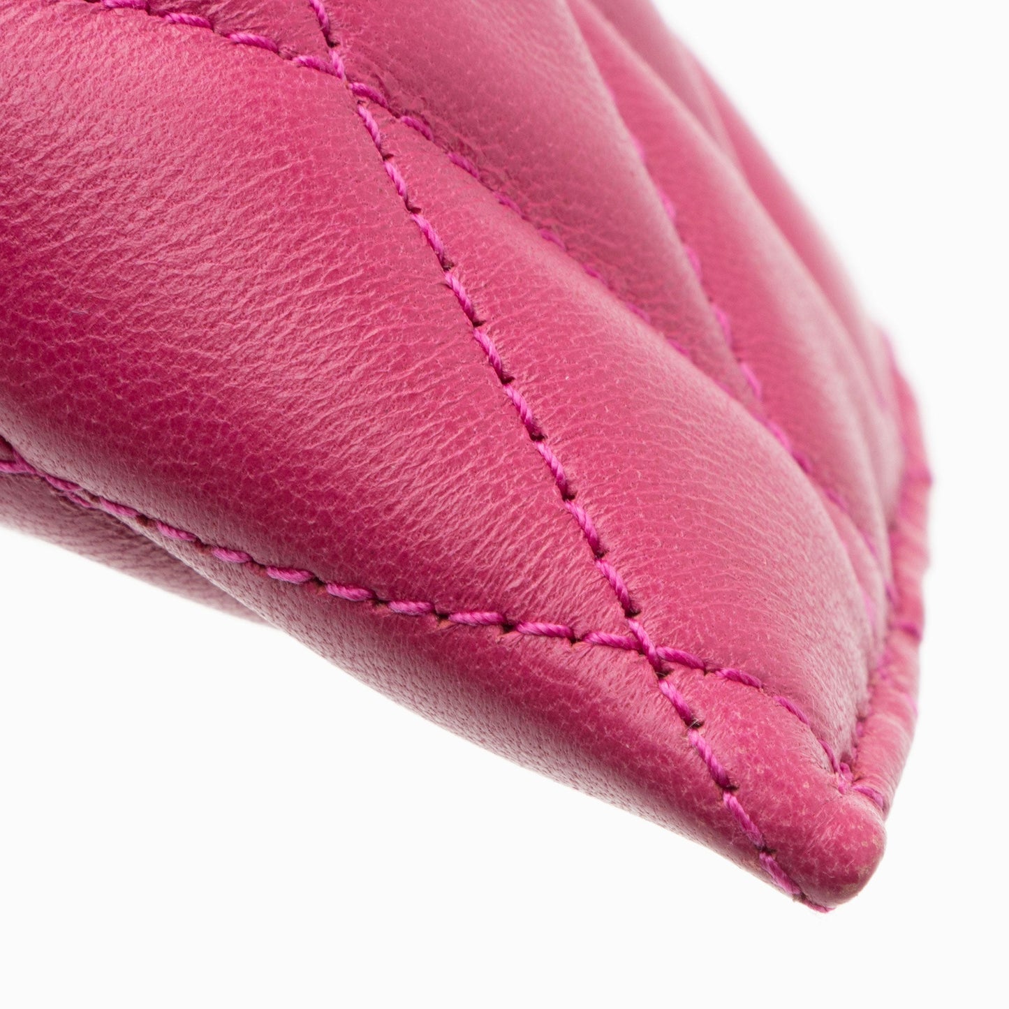 Saint Laurent Quilted Lambskin Triangle Charm ptmawZ