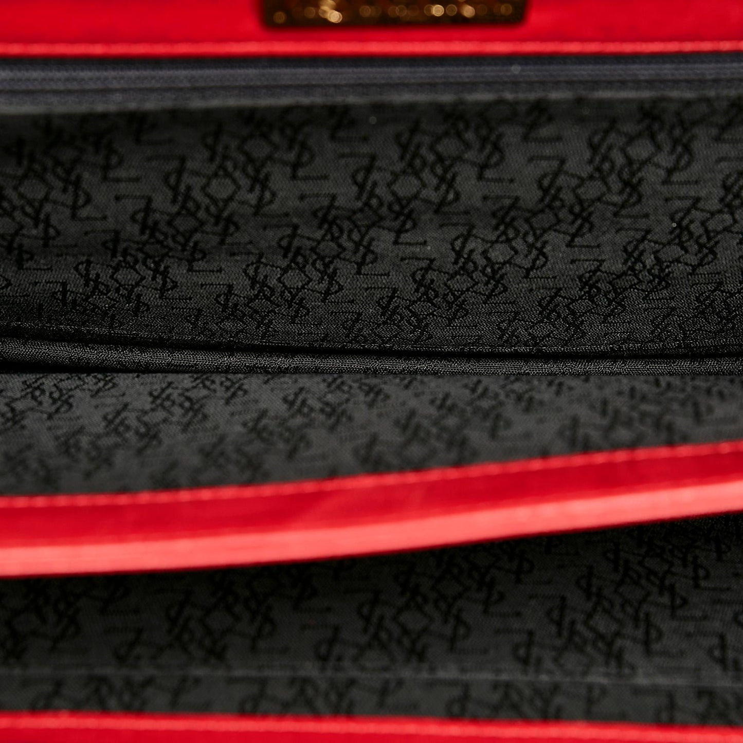 Saint Laurent Quilted Leather Crossbody Bag (SHG-29638