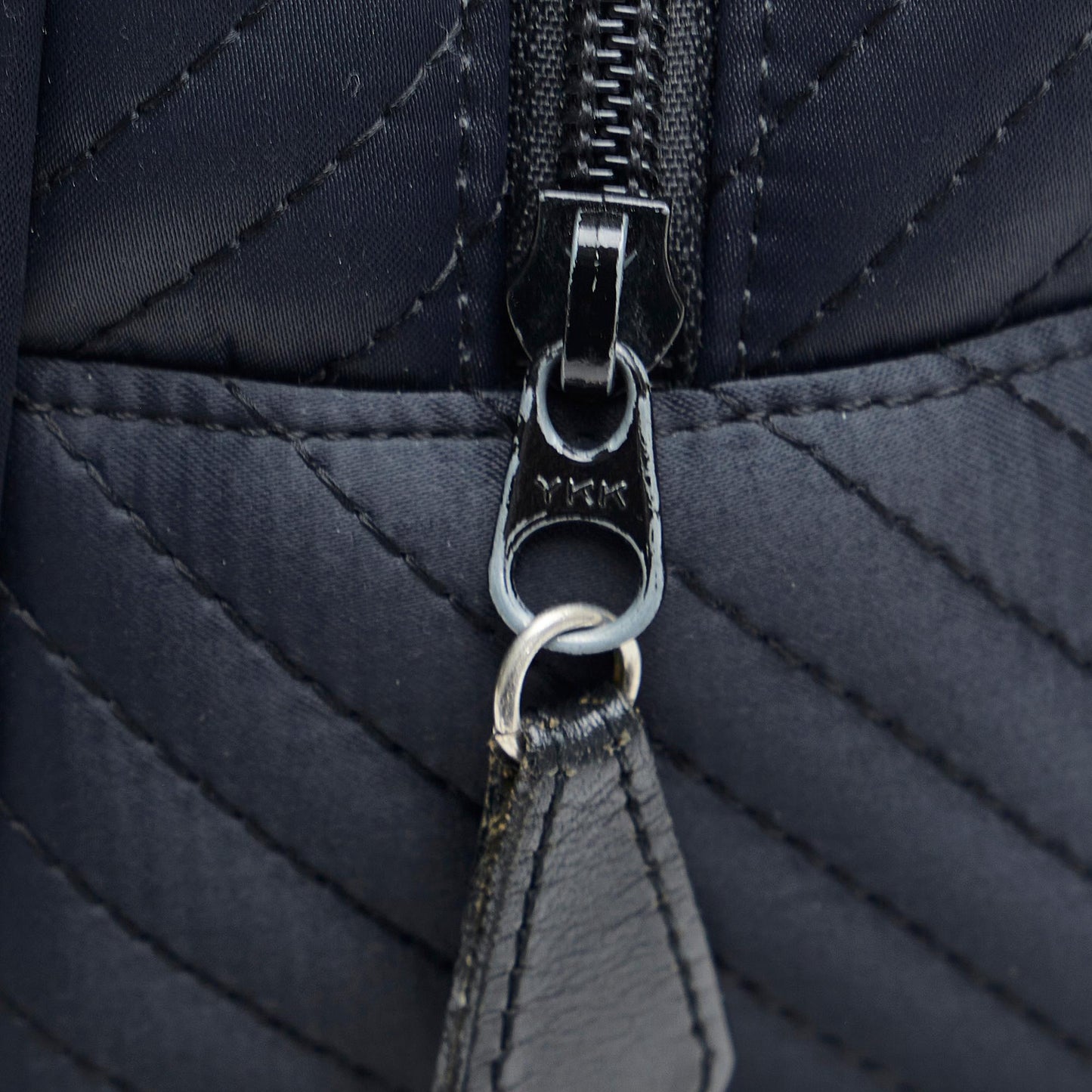Saint Laurent Satin Handbag (SHG-W5ao0e