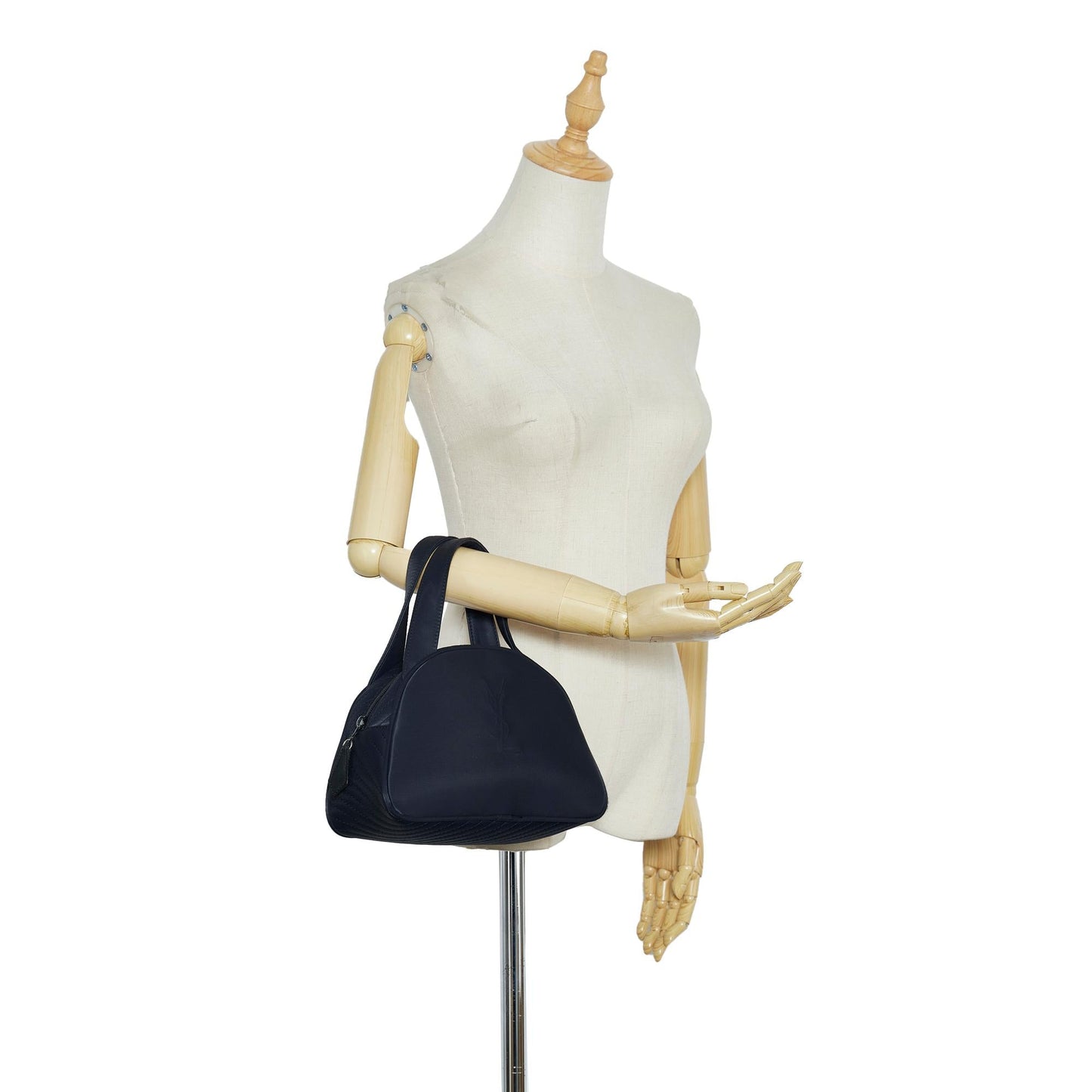 Saint Laurent Satin Handbag (SHG-W5ao0e