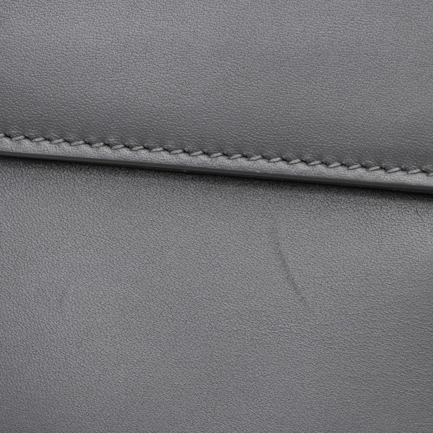 Saint Laurent Smooth Calfskin Le Maillon Shoulder Bag 23712