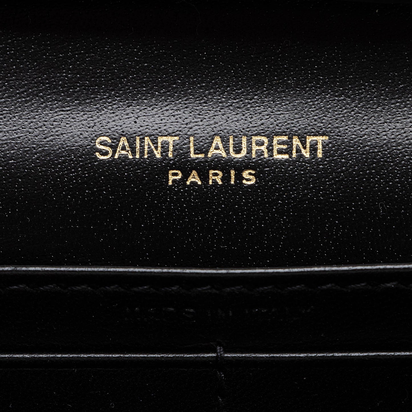 Saint Laurent Smooth Calfskin Monogram Cassandre Chain Wallet n5xD0M