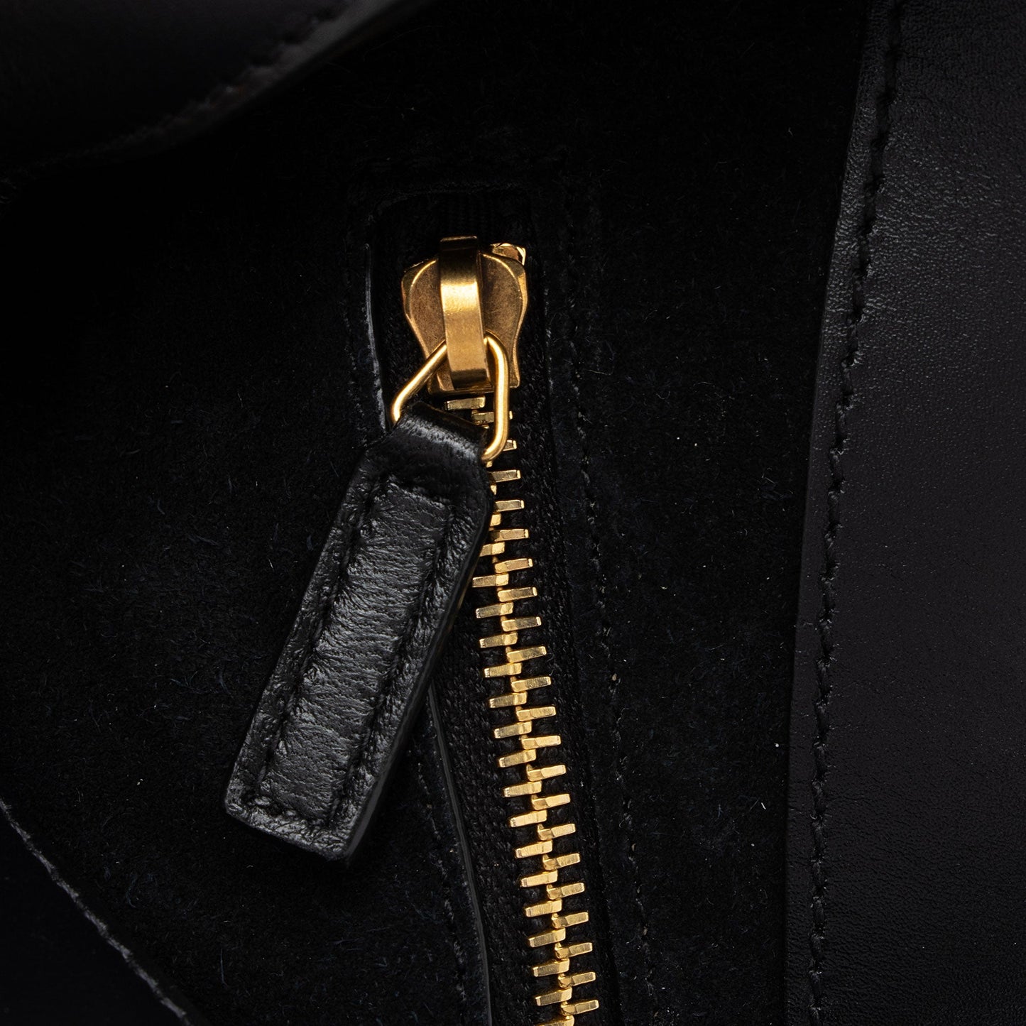 Saint Laurent Smooth Calfskin Monogram Le 5 A 7 Hobo CTItyE