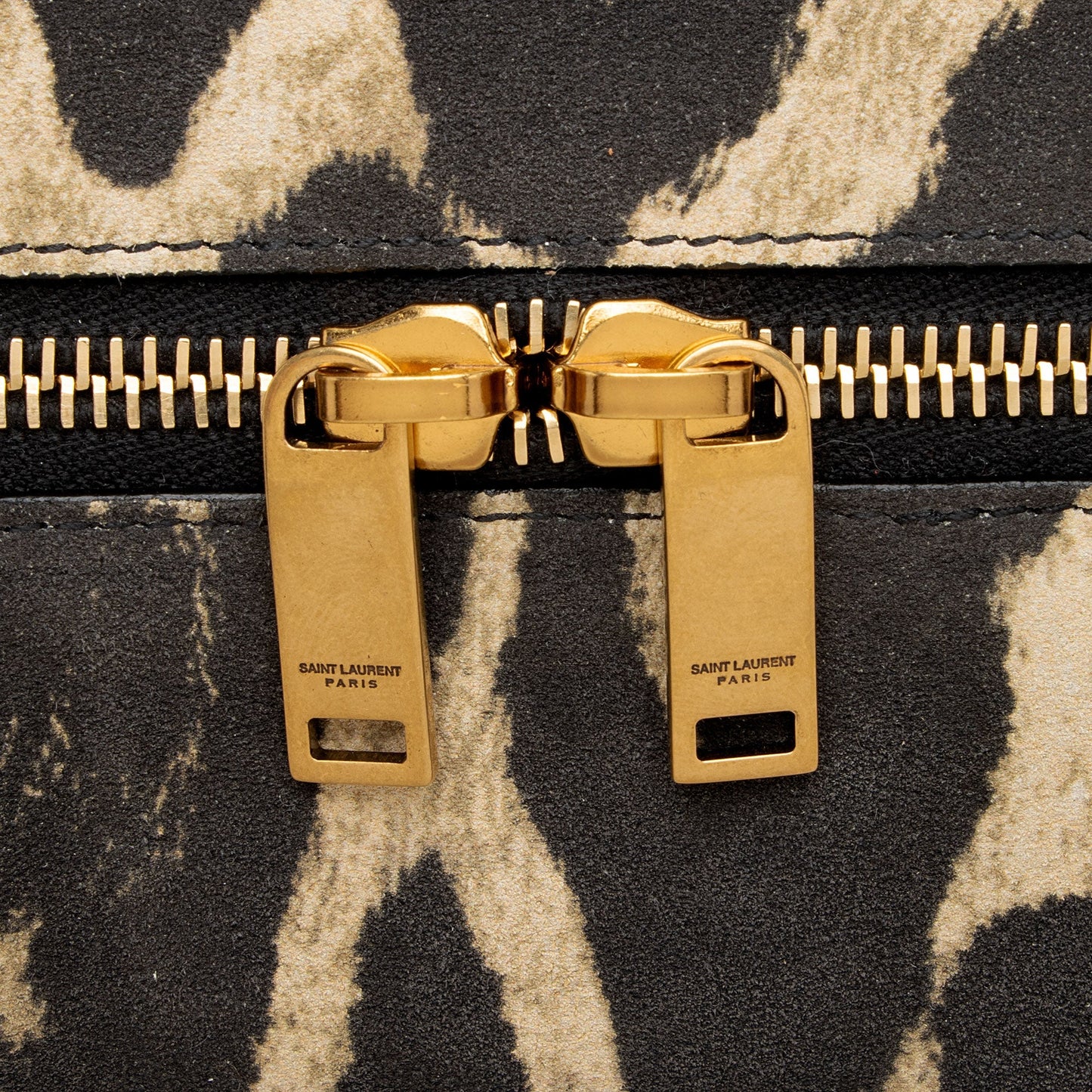 Saint Laurent Suede Leopard Print Camden Tote YPOyM8