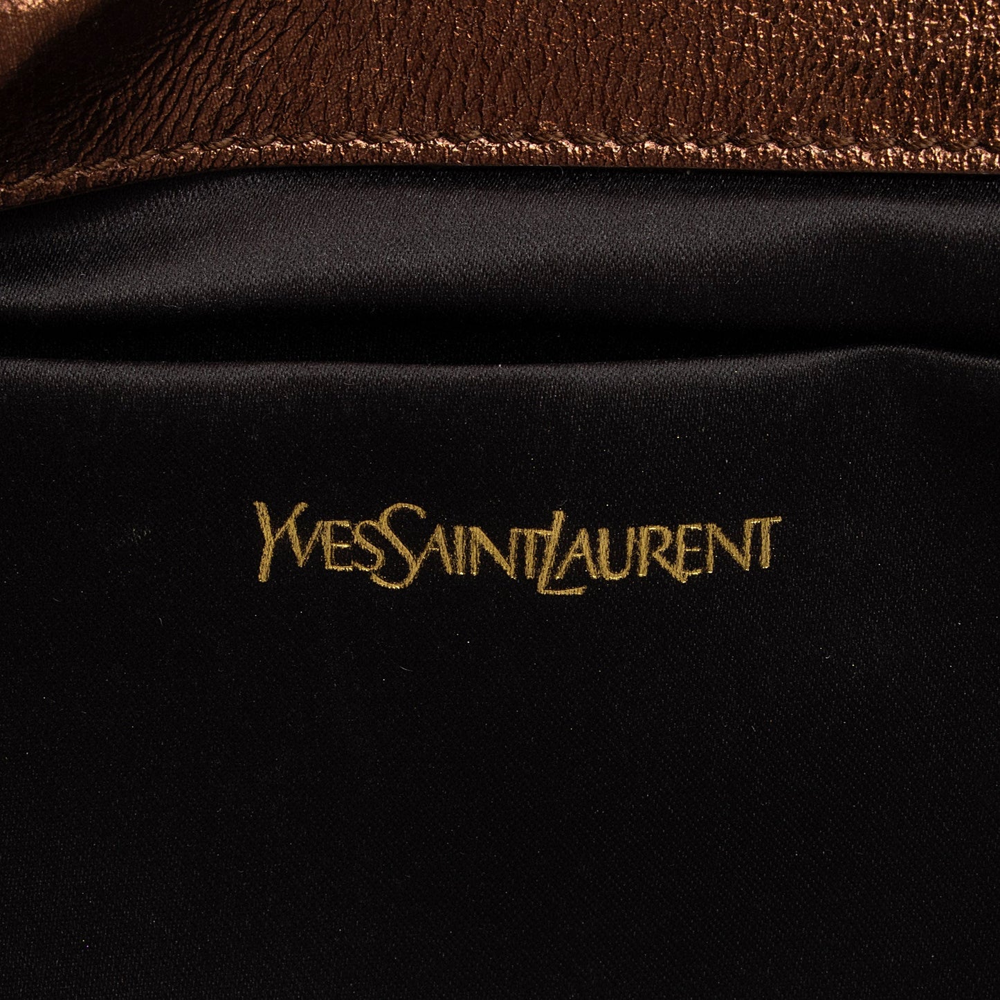 Saint Laurent Vintage Metallic Calfskin Monogram Belle de Jour Clutch VMKI8c