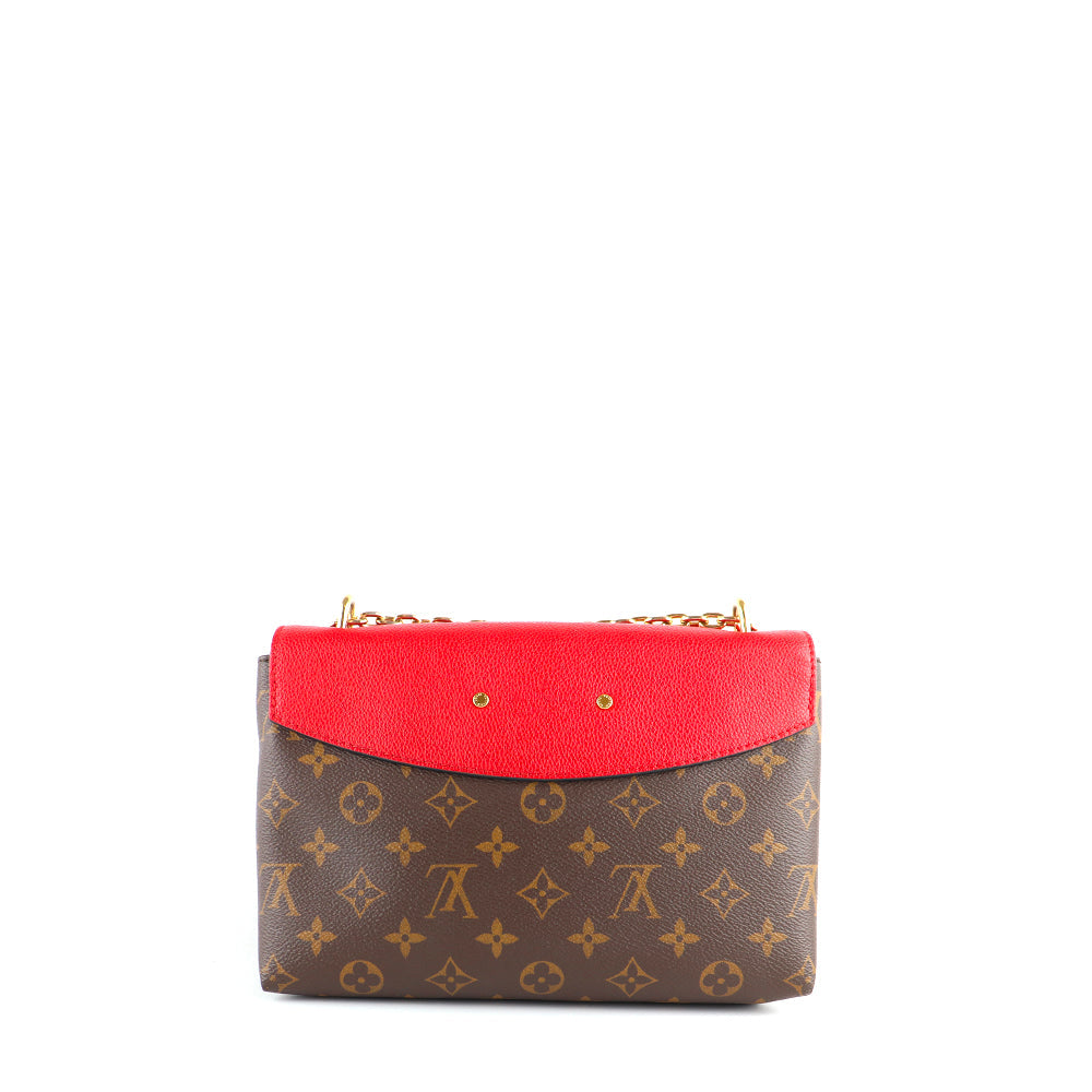 LOUIS VUITTON LOUIS VUITTON Handbags