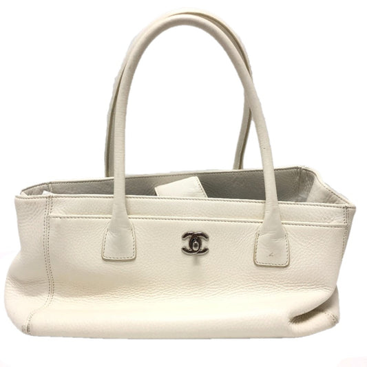 CHANEL Tote Bag A29293 leather white Executive Women Used