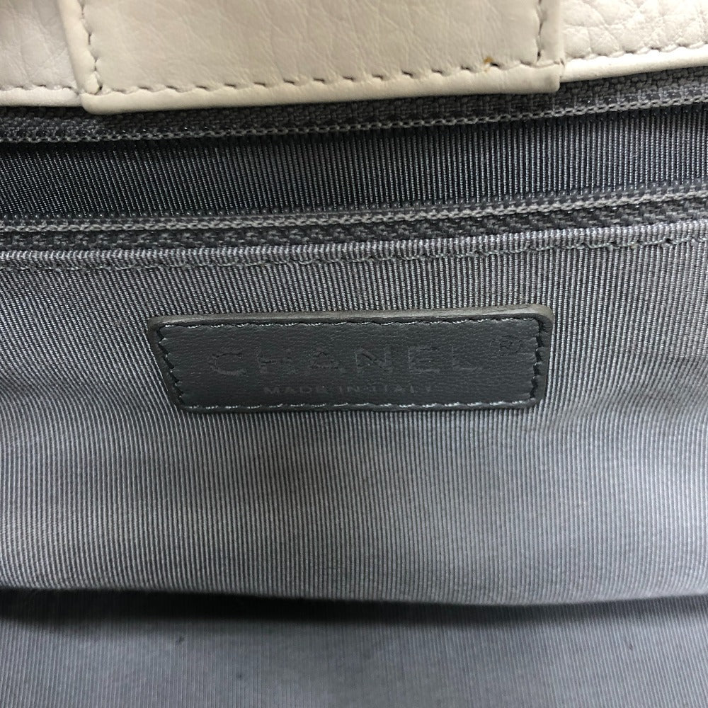 CHANEL Tote Bag A29293 leather white Executive Women Used