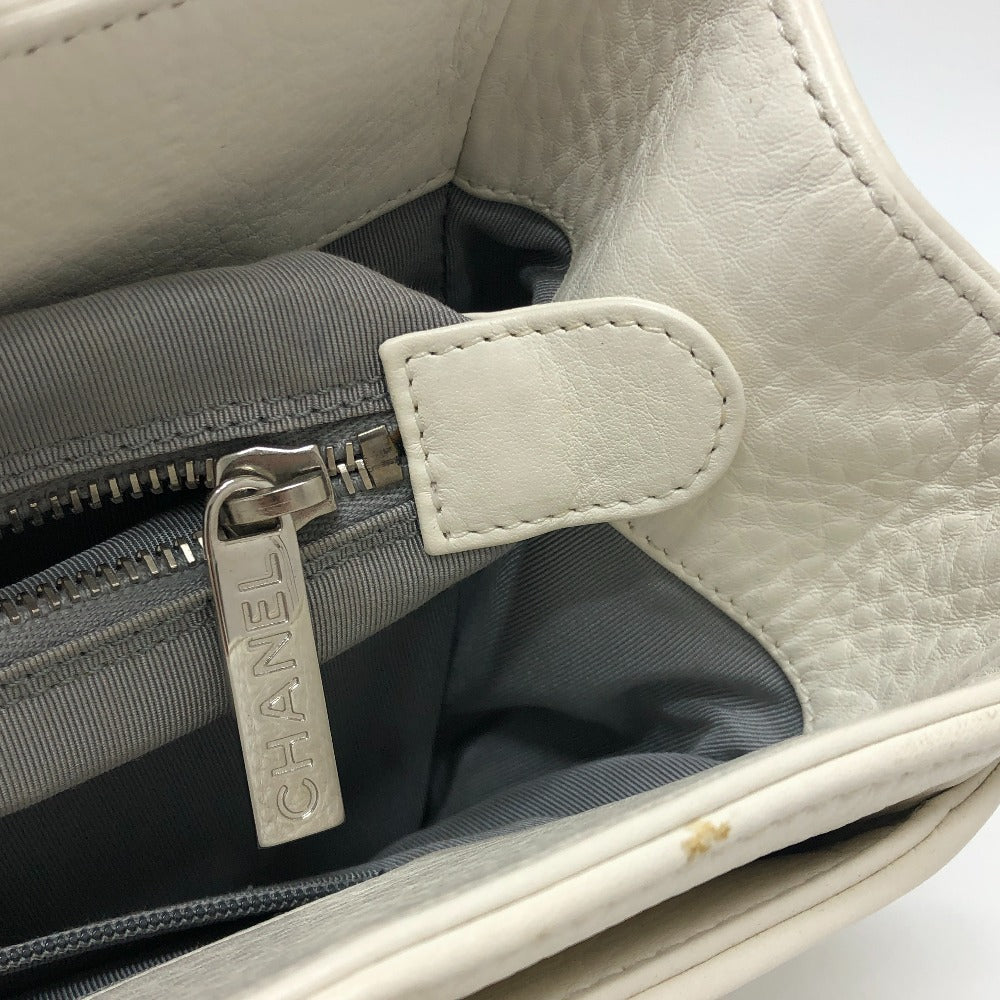 CHANEL Tote Bag A29293 leather white Executive Women Used