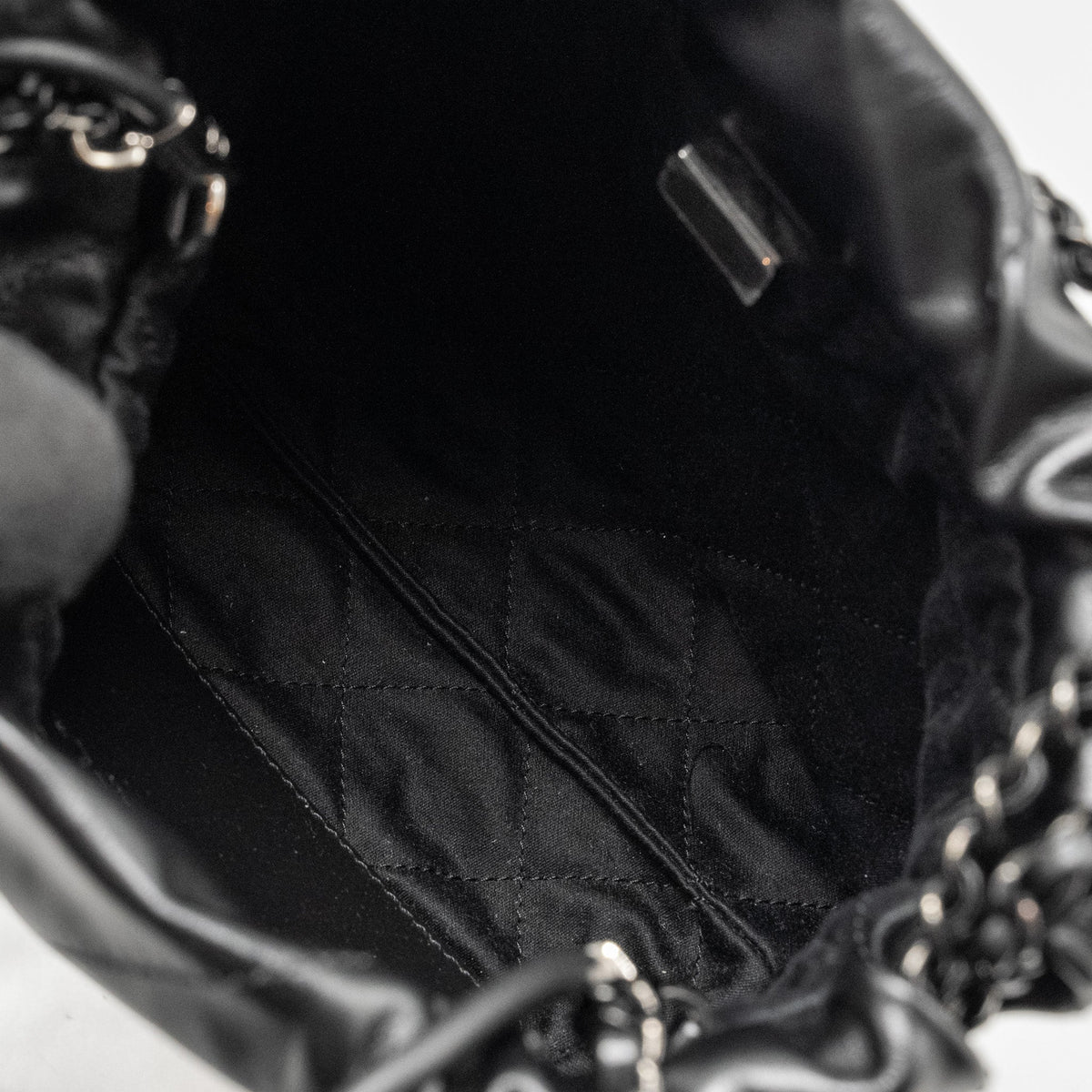 Chanel Mini 22 Bag Calfskin So Black (Microchip)