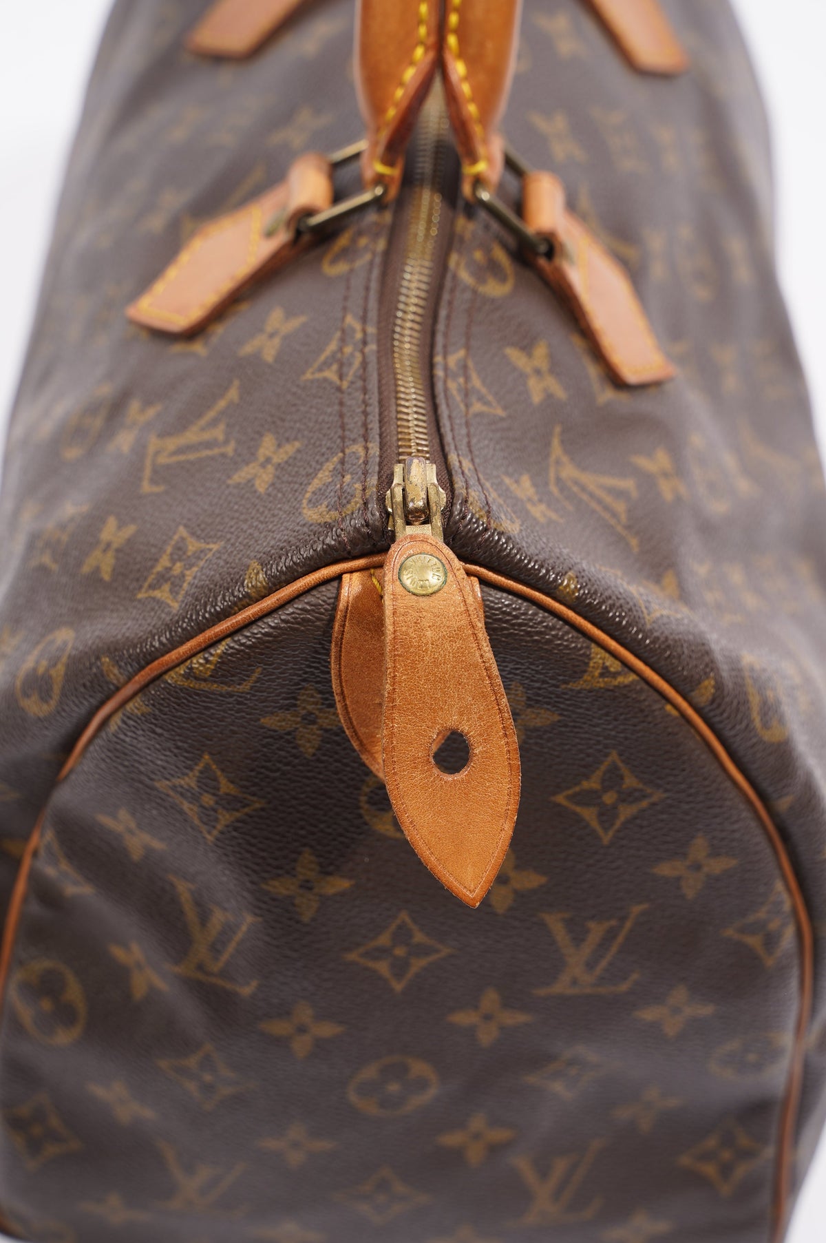 Louis Vuitton Speedy Monogram Canvas 35