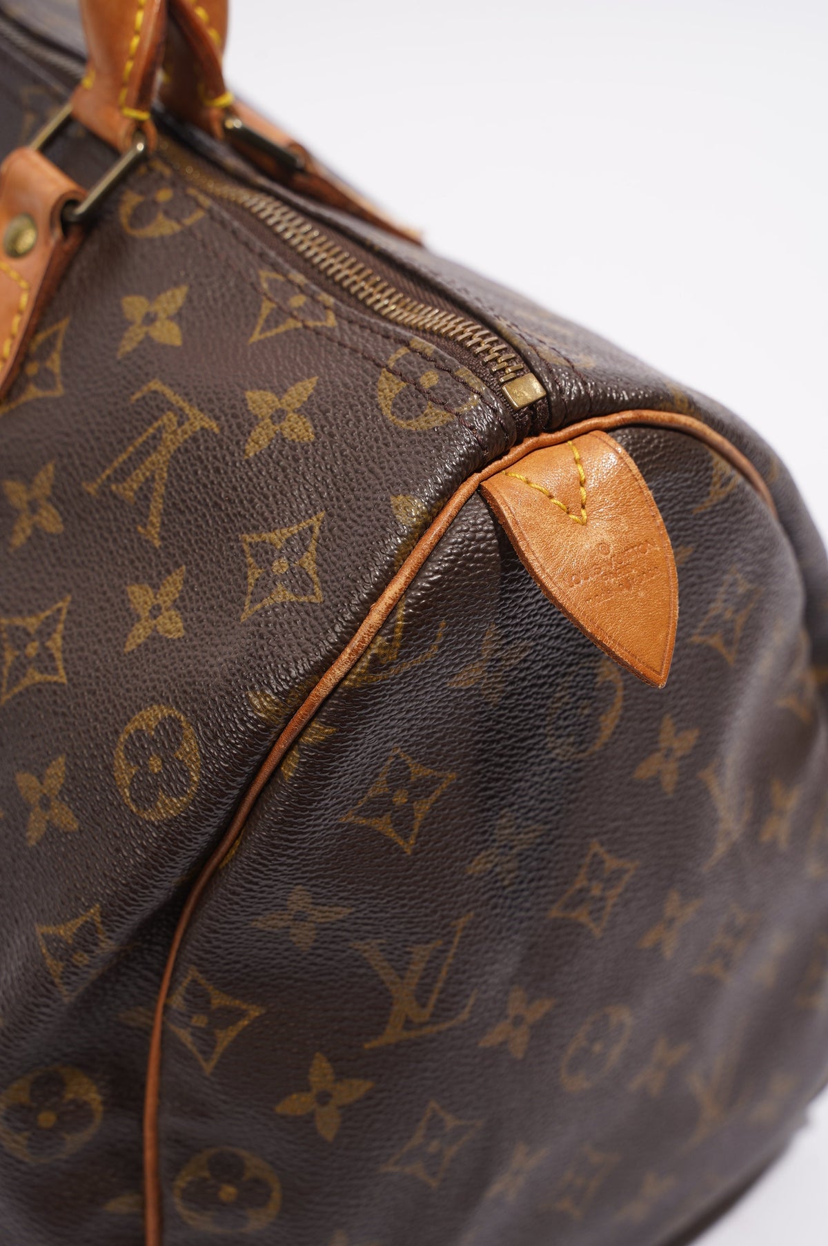 Louis Vuitton Speedy Monogram Canvas 35