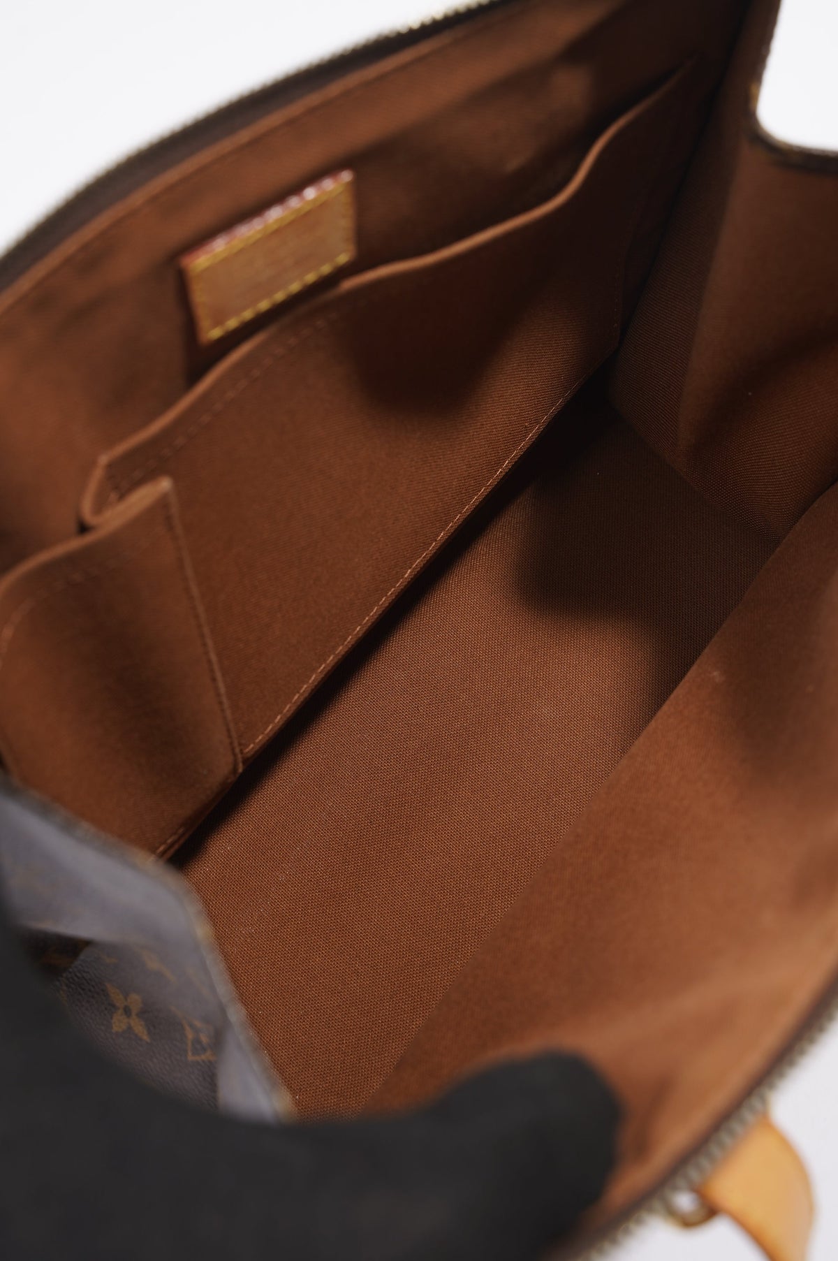 Louis Vuitton Popincourt Monogram / Beige Canvas