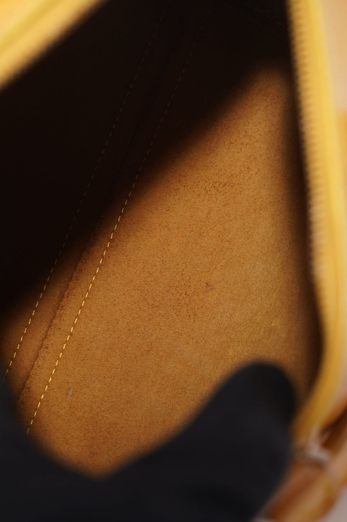 Louis Vuitton Speedy Monogram Canvas 25