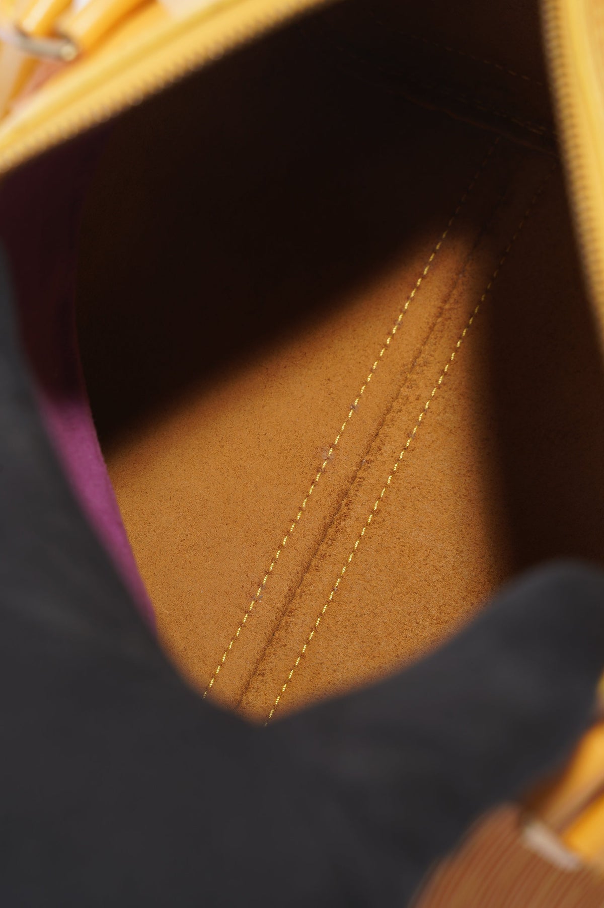 Louis Vuitton Speedy Monogram Canvas 25