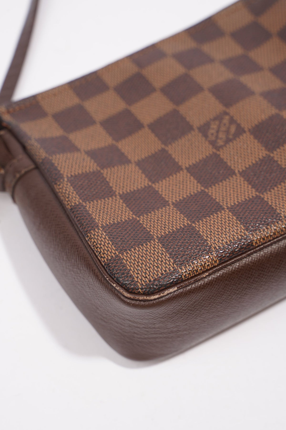 Louis Vuitton Trousse Make Up Pouch Damier Ebene / Brown Canvas