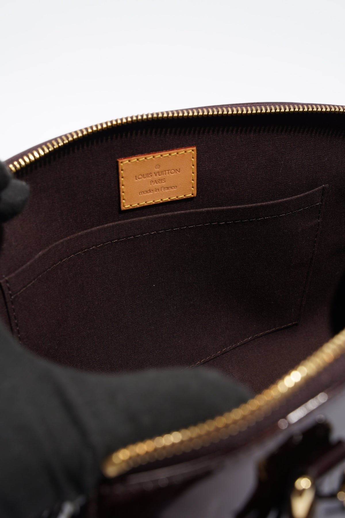 Louis Vuitton Sherwood Amarante Vernis Leather PM