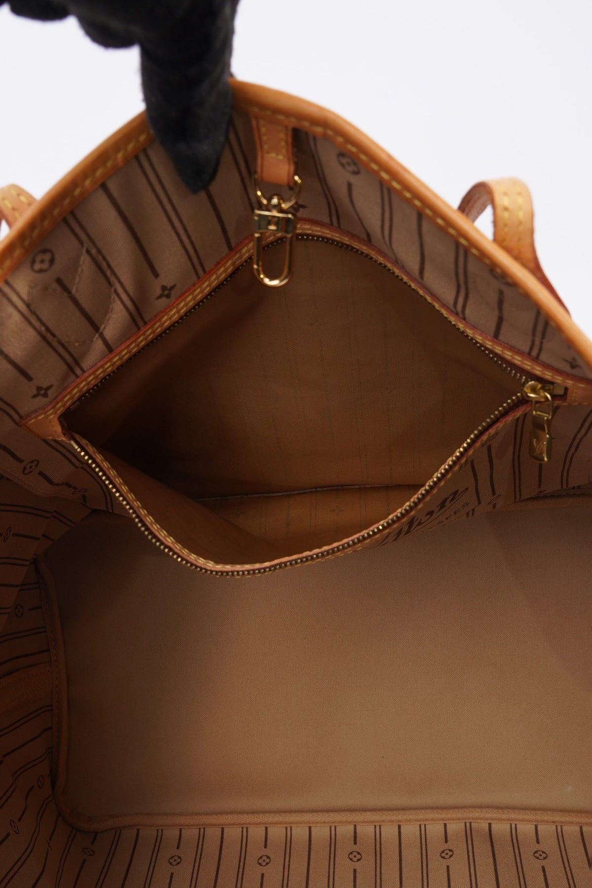 Louis Vuitton Neverfull Monogram Canvas GM