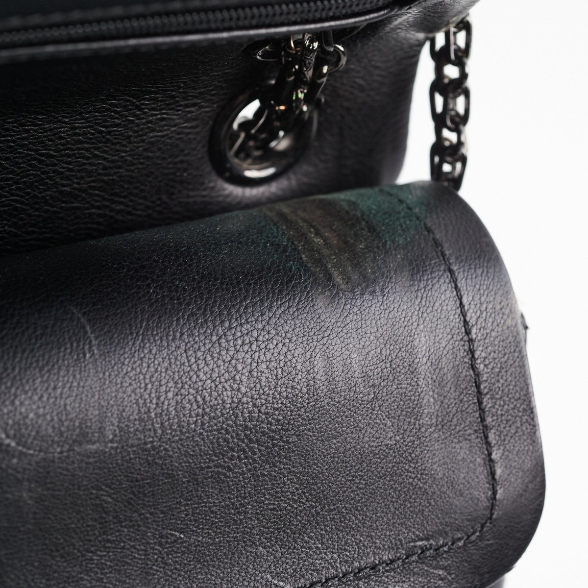 Chanel Reissue Large 226 Chevron Calfskin