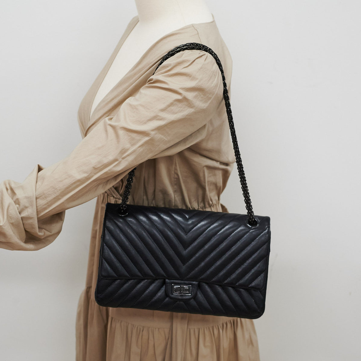 Chanel Reissue Large 226 Chevron Calfskin