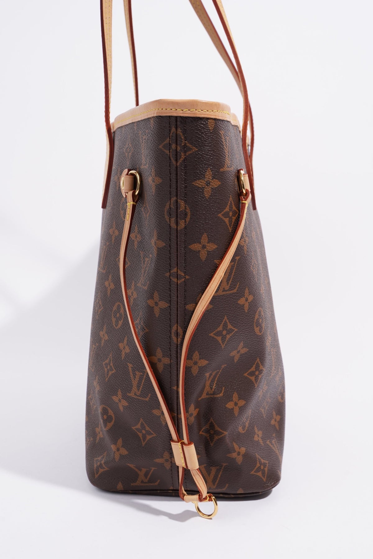 Louis Vuitton Neverfull Monogram Coated Canvas MM
