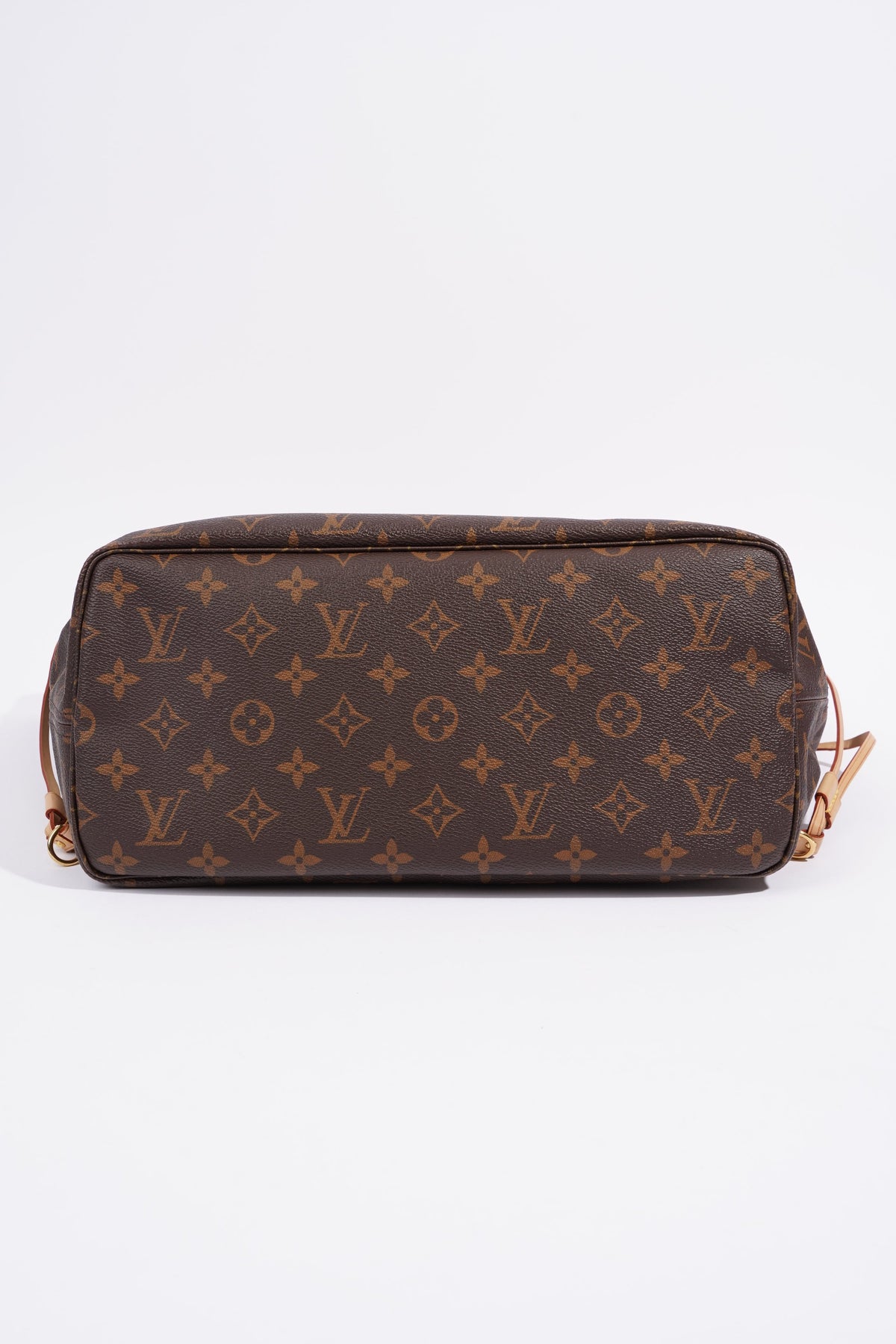 Louis Vuitton Neverfull Monogram Coated Canvas MM