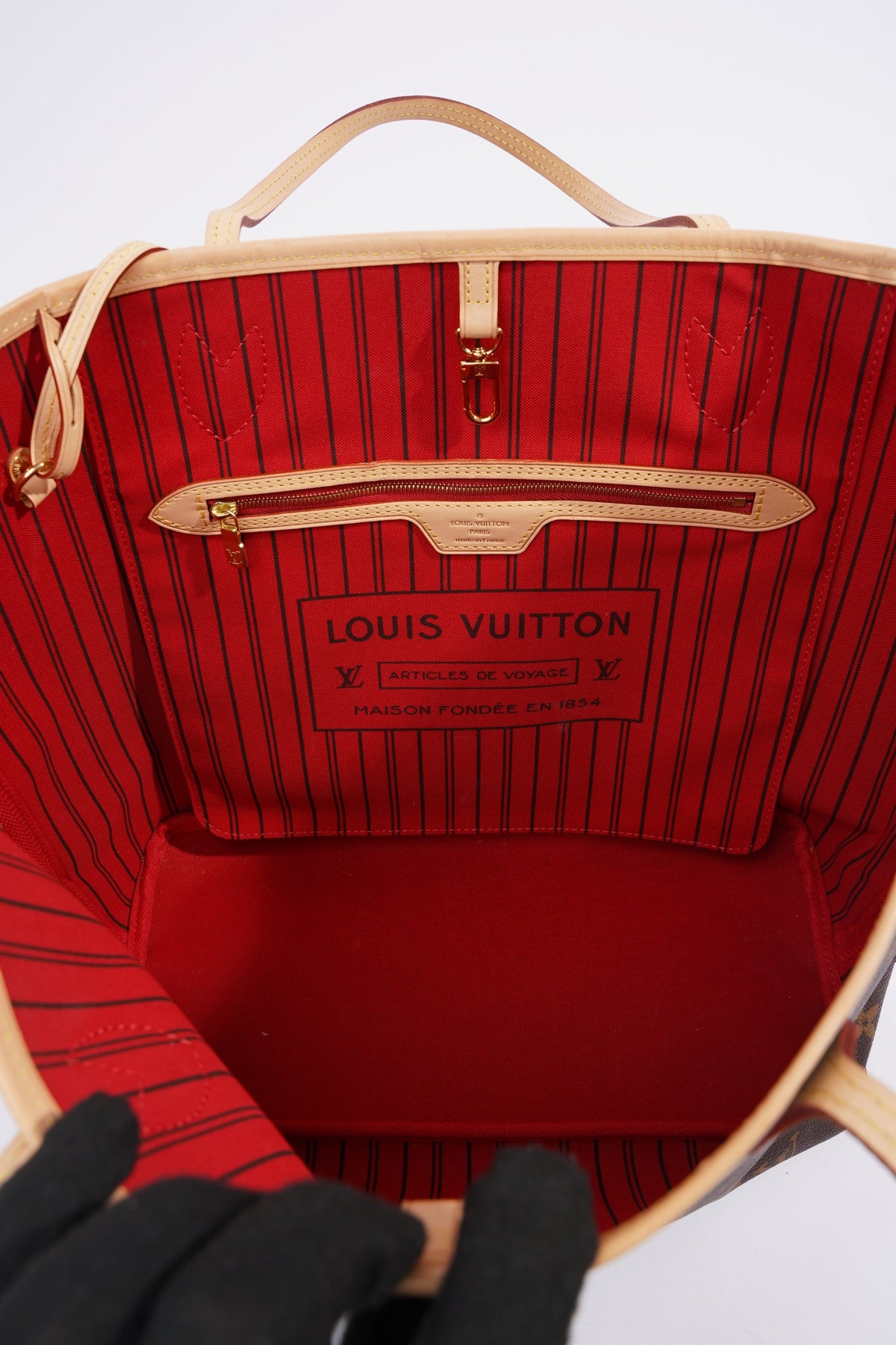 Louis Vuitton Neverfull Monogram Coated Canvas MM