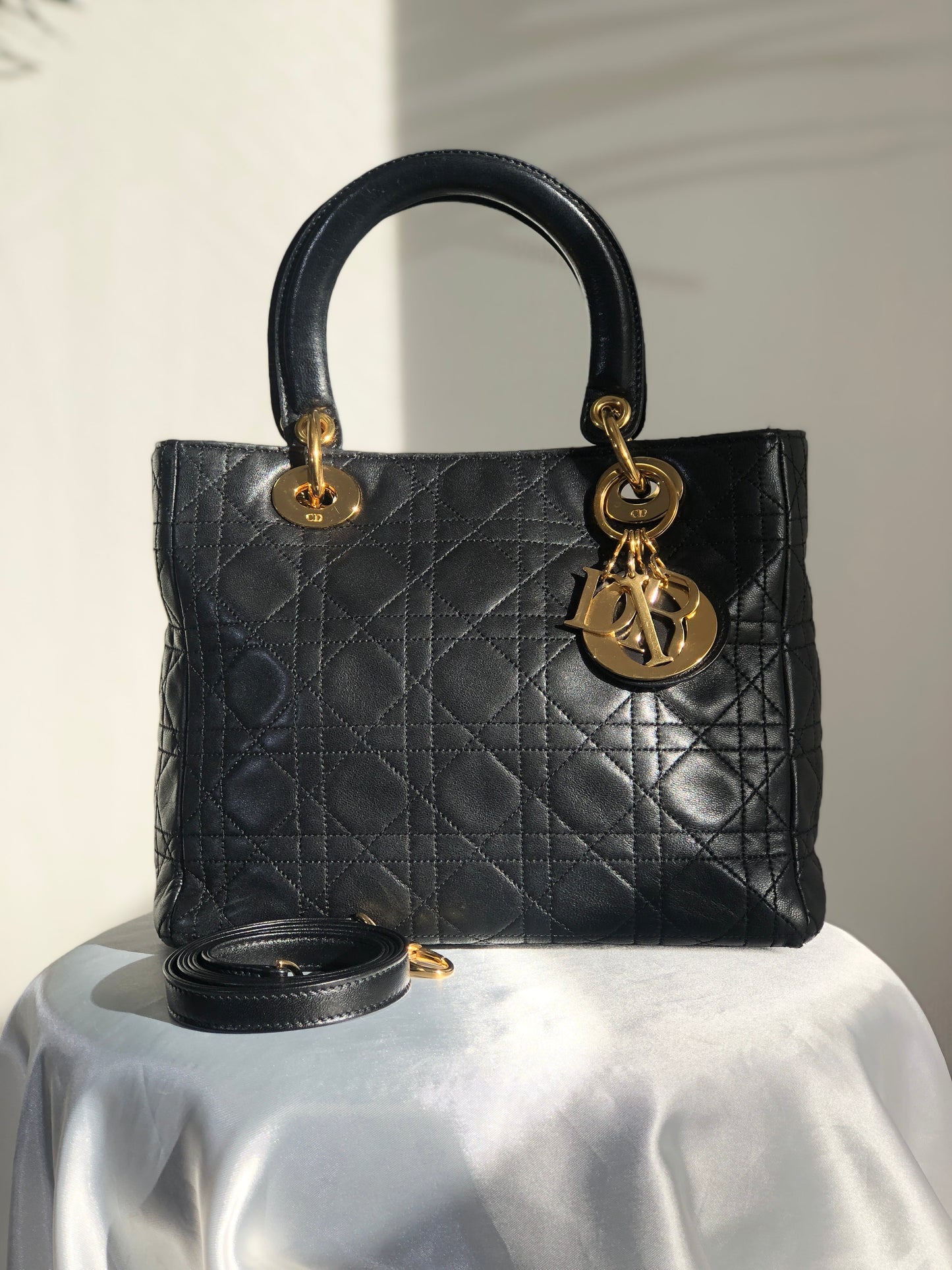 Christian Dior Cannage Ladydior Leather Two-way Handbag Shoulder bag Black Vintage khzzs3