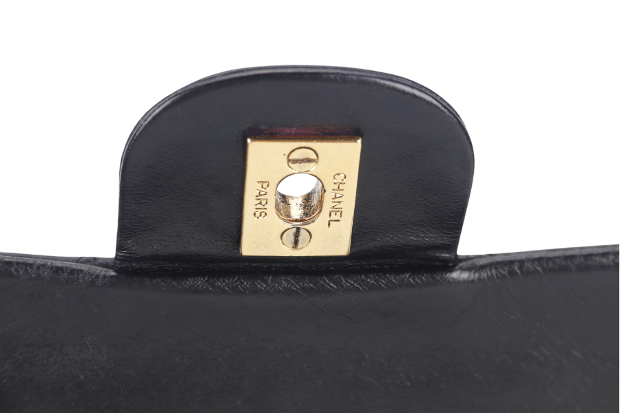 CHANEL VINTAGE CLASSIC DOUBLE FLAP (341xxxx) SMALL BLACK LAMBSKIN LEATHER GOLD HARDWARE NO DUST COVER