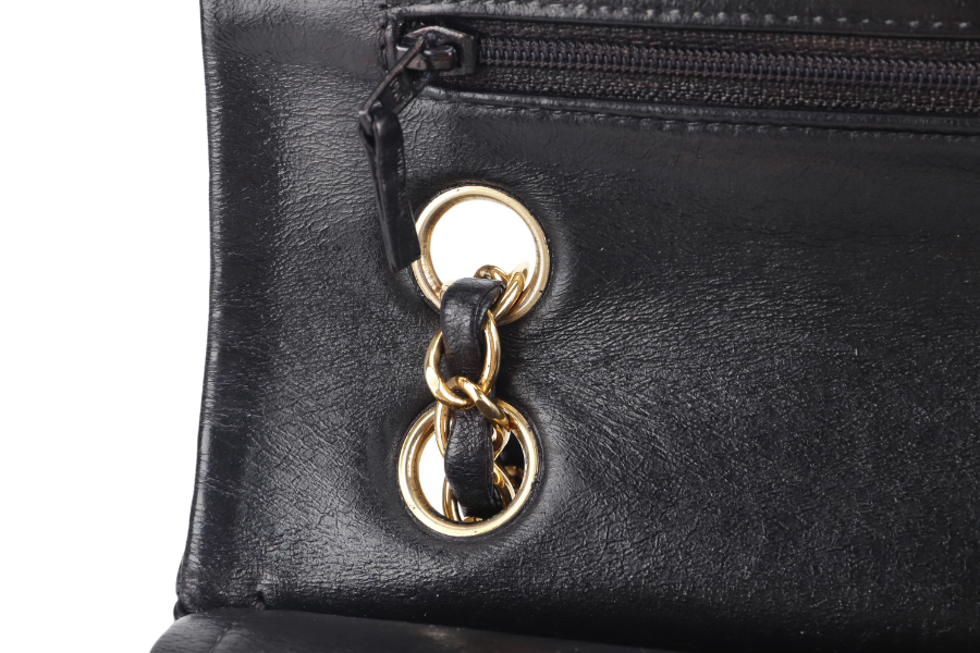 CHANEL VINTAGE CLASSIC DOUBLE FLAP (341xxxx) SMALL BLACK LAMBSKIN LEATHER GOLD HARDWARE NO DUST COVER