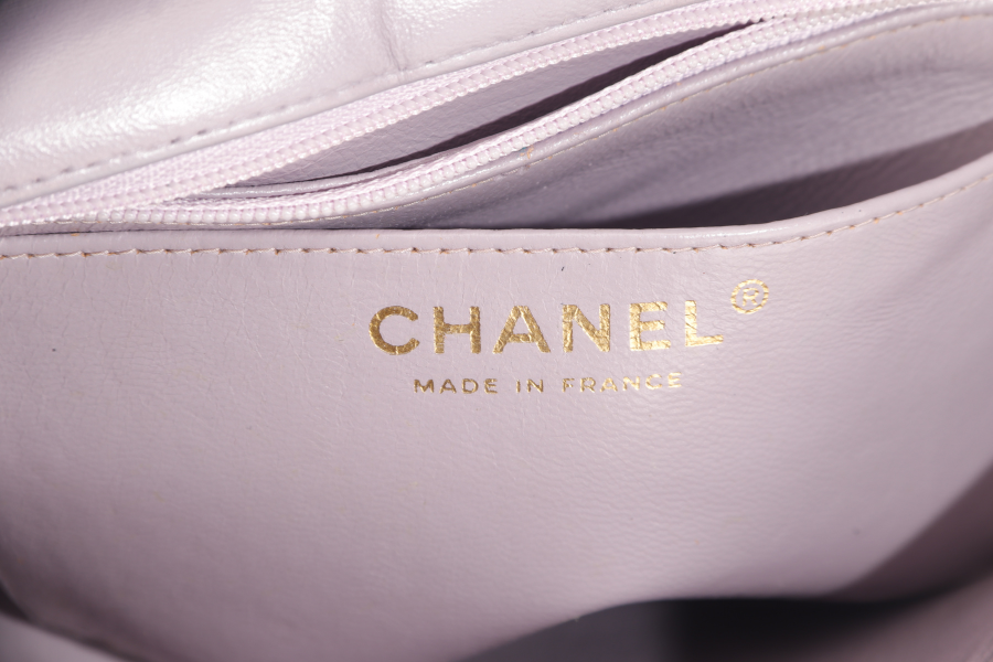 CHANEL VINTAGE CLASSIC FLAP MINI SQUARE (795xxxx) LILAC LAMBSKIN GOLD HARDWARE WITH  AND DUST COVER