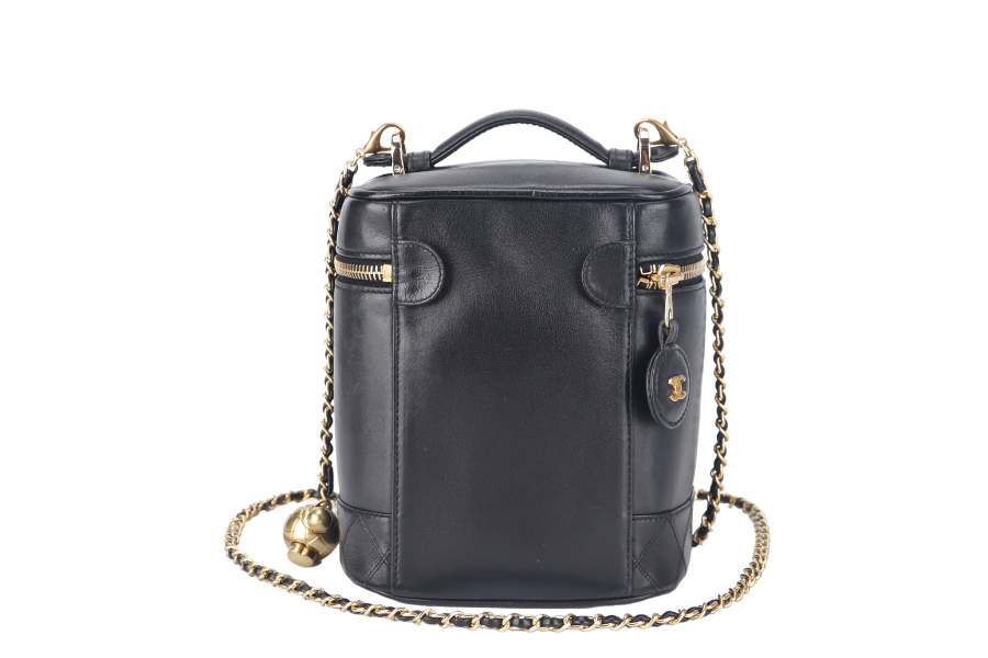 CHANEL VINTAGE VANITY CASE (411xxxx) BLACK LAMBSKIN LEATHER GOLD HARDWARE WITH THIRD PARTY CHAIN, COMPARTMENT AND