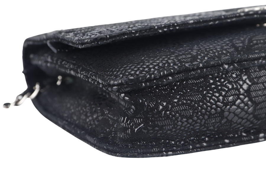 CHANEL W.O.C FLOWER LACE (1895xxxx) BLACK EMBOSSED GOATSKIN SILVER HARDWARE NO DUST COVER