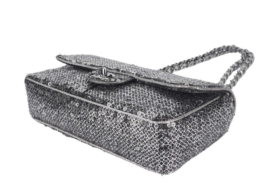 CHANEL FLAP (1164xxxx) SILVER SEQUINS SILVER HARDWARE WITH DUST COVER