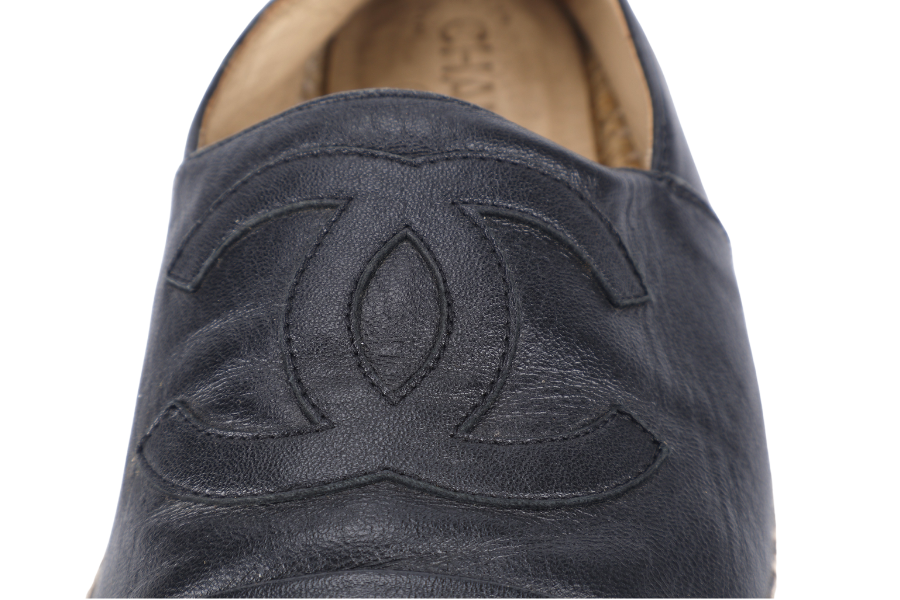 CHANEL ESPADRILLES SHOES BLACK LEATHER SIZE 38 WITH DUST COVER