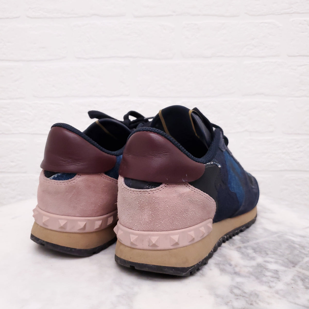 VALENTINO DENIM AND PINK SUEDE ROCKSTUD SNEAKERS - SIZE 37