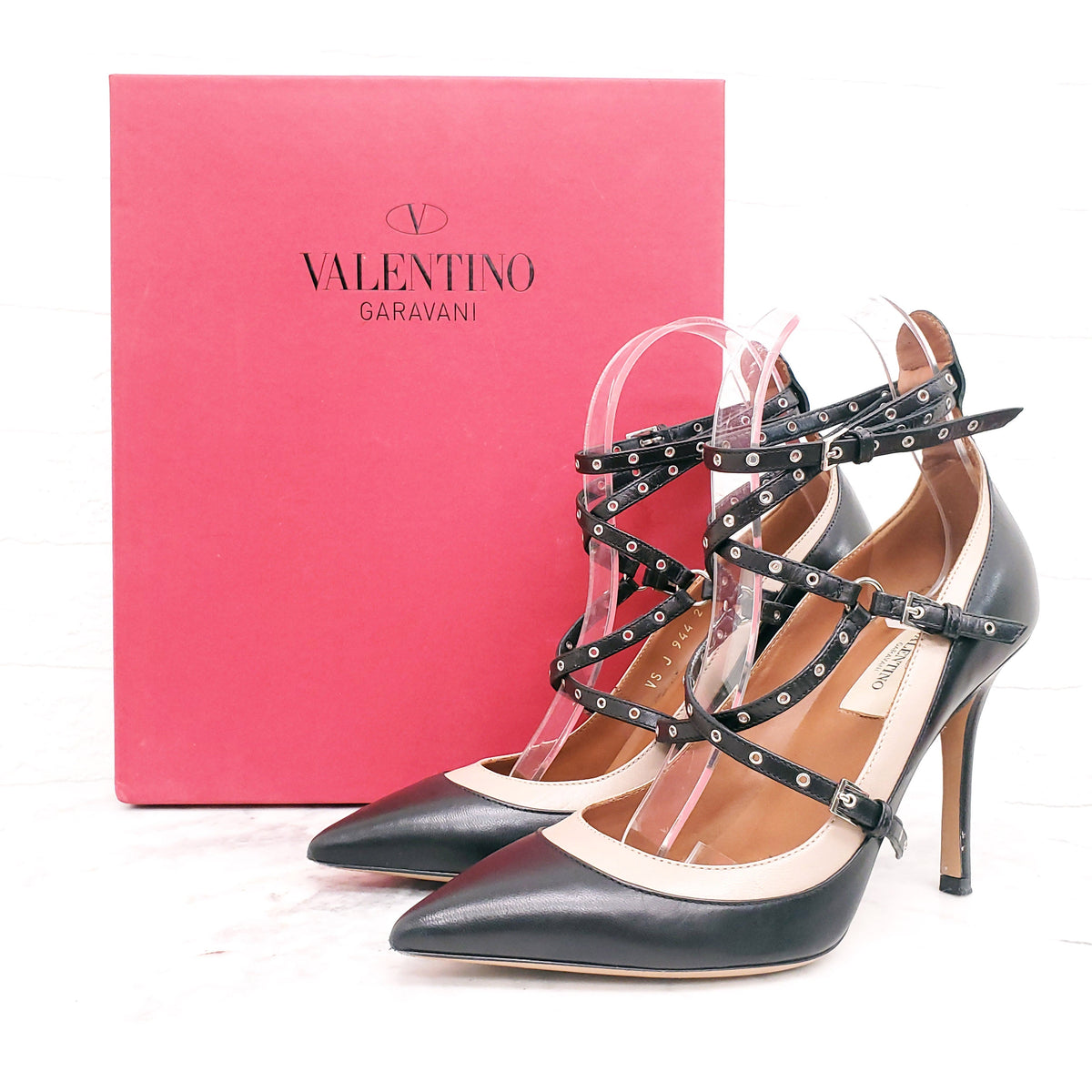 VALENTINO LOVE LATCH BLACK AND NUDE HEELS - SIZE 36.5
