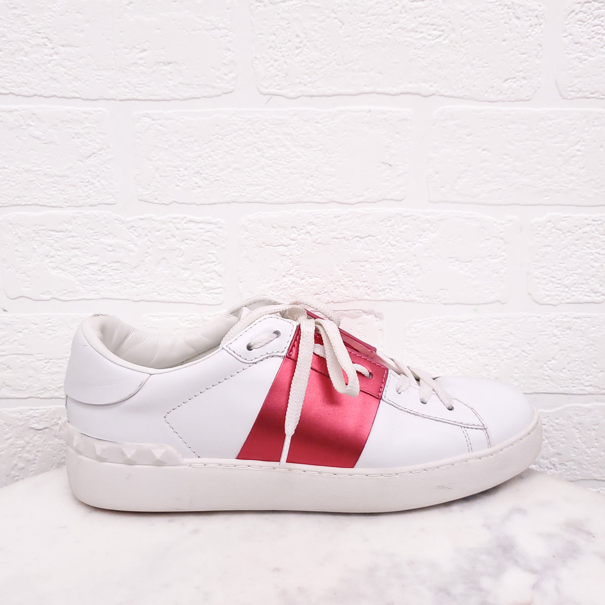 VALENTINO PINK ROCKSTUD SNEAKERS - SIZE 38