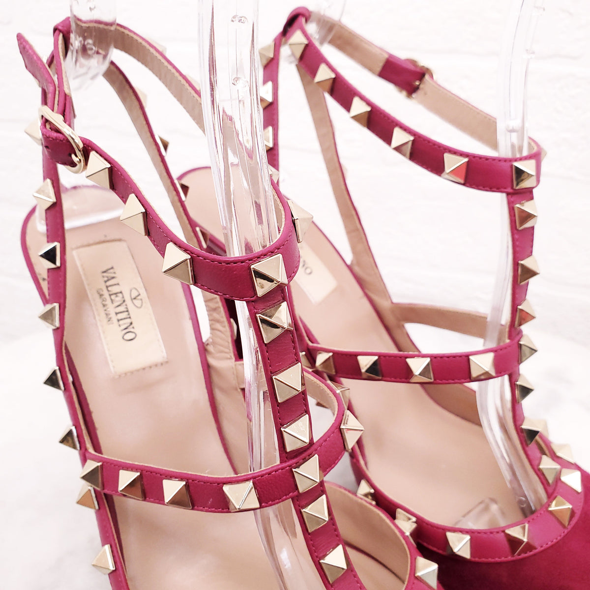 VALENTINO PLUM SUEDE ROCKSTUD HEELS - SIZE 40