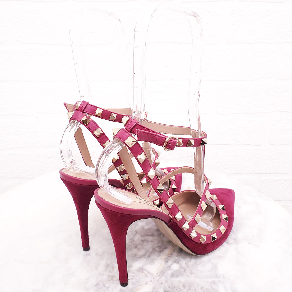 VALENTINO PLUM SUEDE ROCKSTUD HEELS - SIZE 40