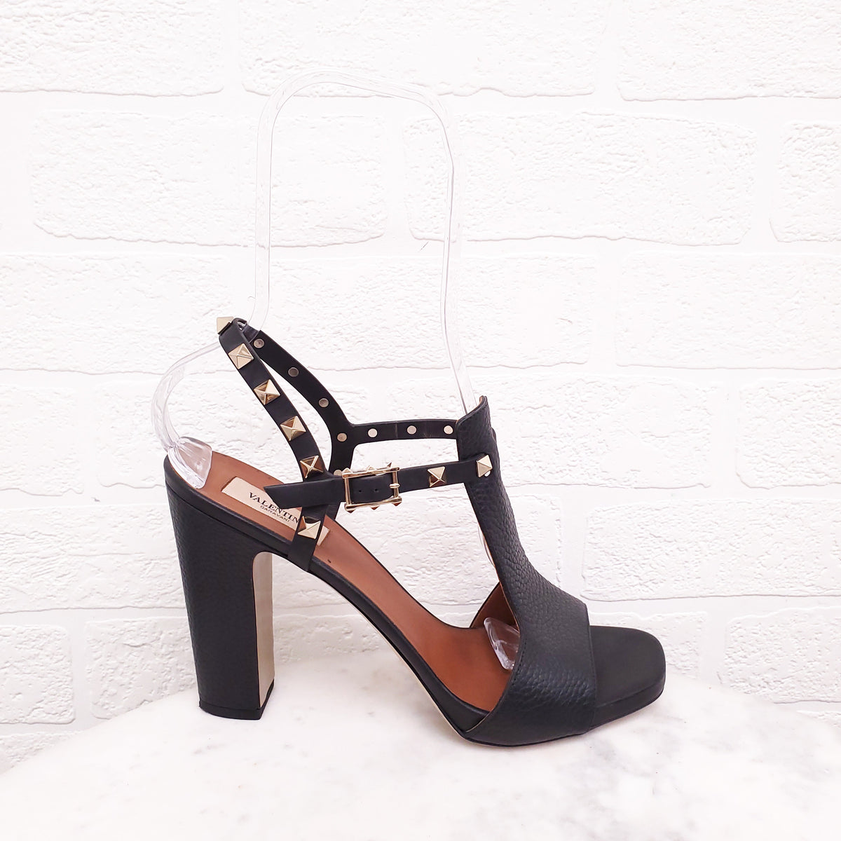 VALENTINO ROCKSTUD BLACK BLOCK HEELS - SIZE 40