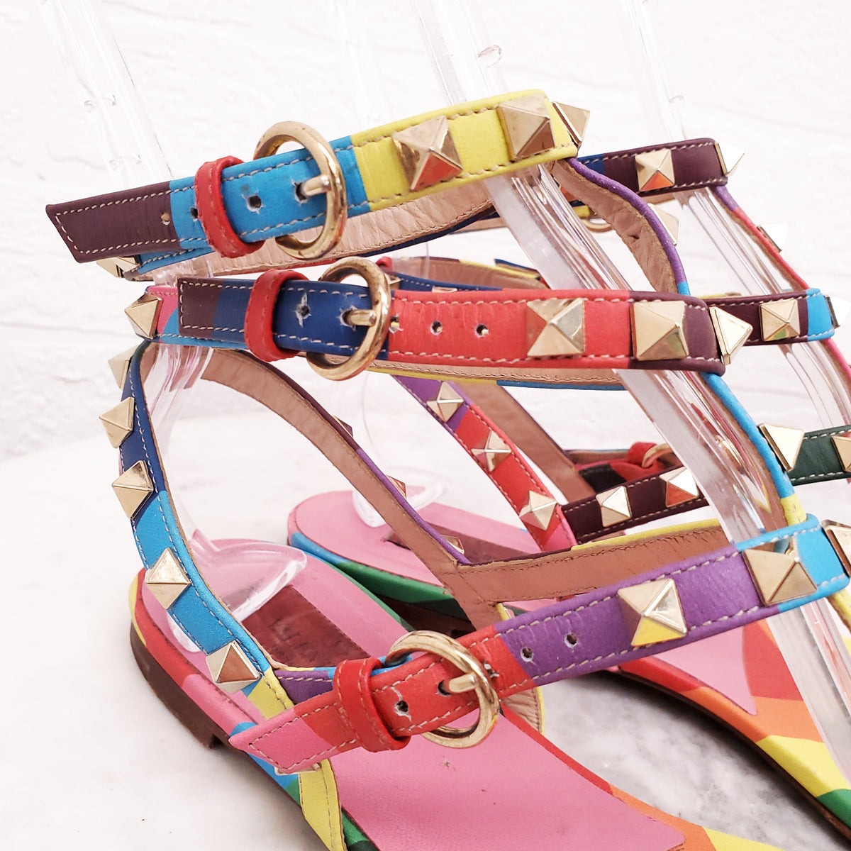 VALENTINO ROCKSTUD RAINBOW FLAT SANDALS - SIZE 39.5