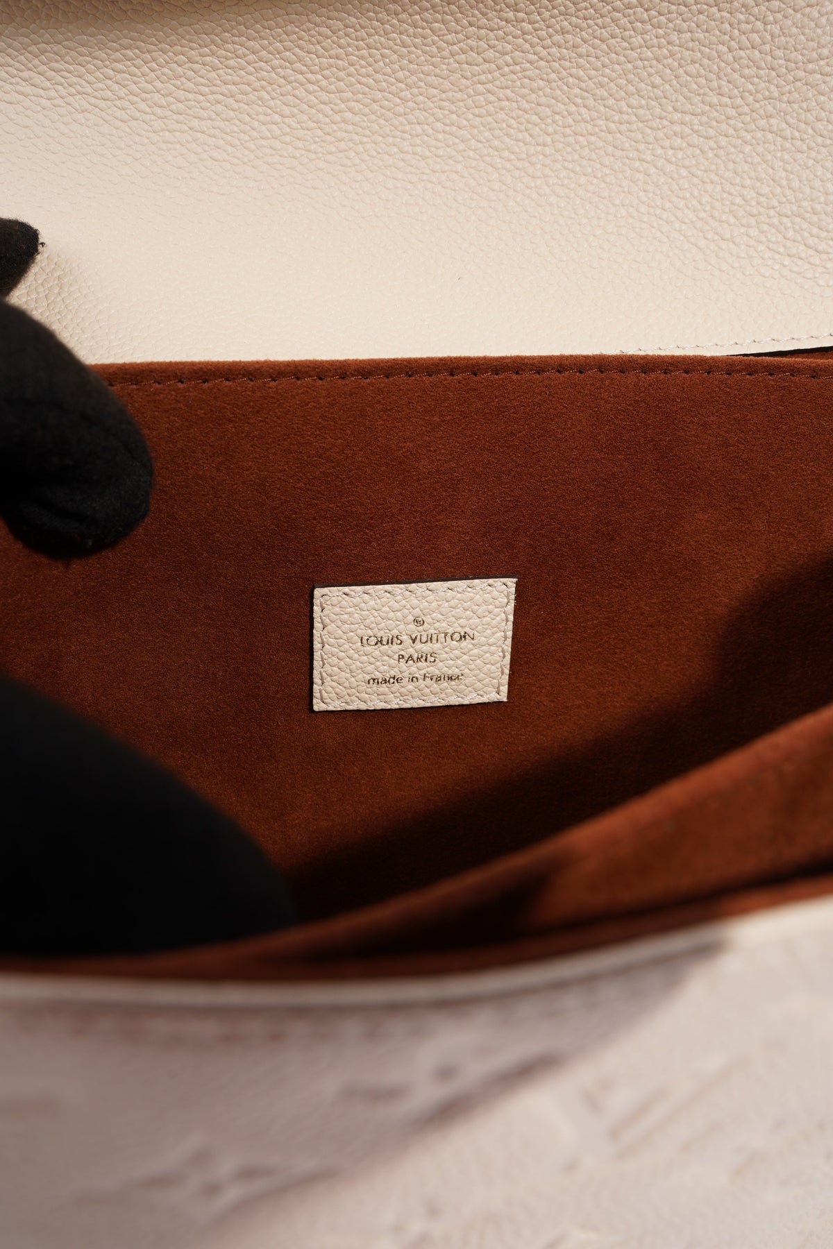 Louis Vuitton Pochette Metis Cream Empreinte Leather