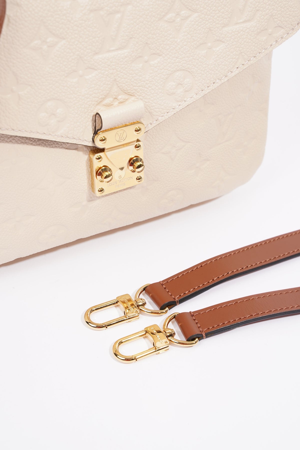 Louis Vuitton Pochette Metis Cream Empreinte Leather