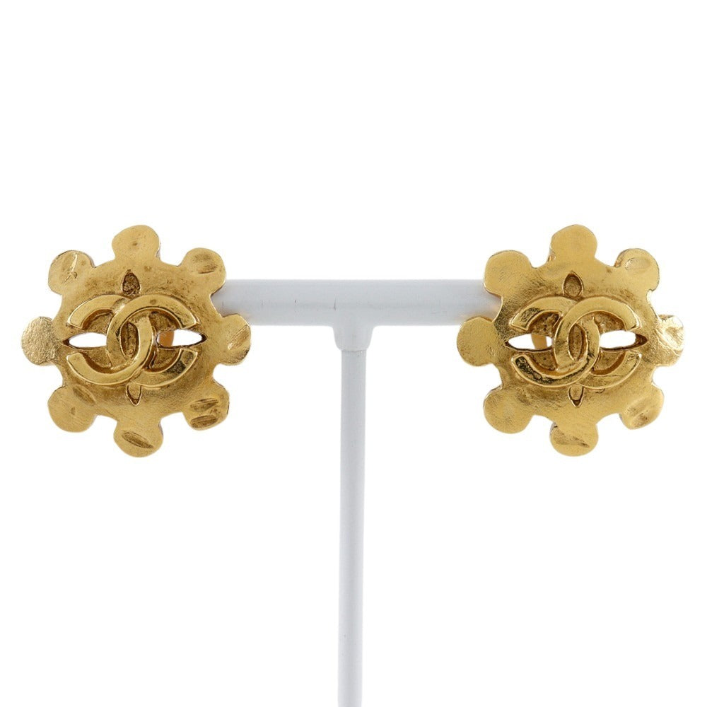 CHANEL Earring Plated Gold gold vintage COCO Mark