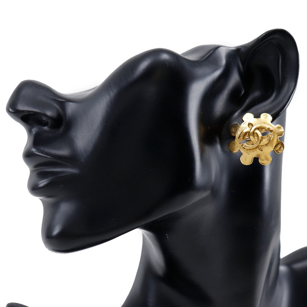 CHANEL Earring Plated Gold gold vintage COCO Mark