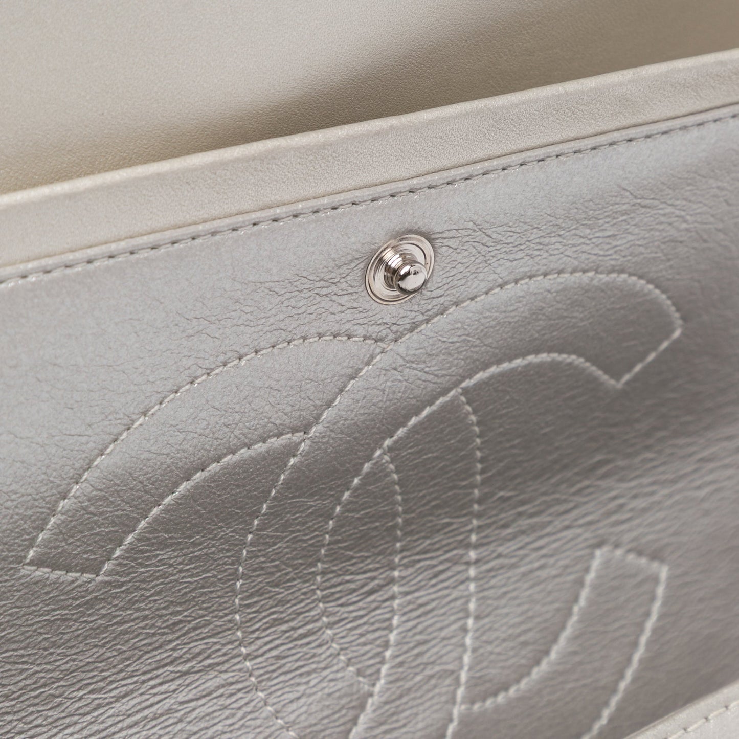 Silver Chanel Reissue 2.55 Aged Calfskin Double Flap 226 Shoulder Bag