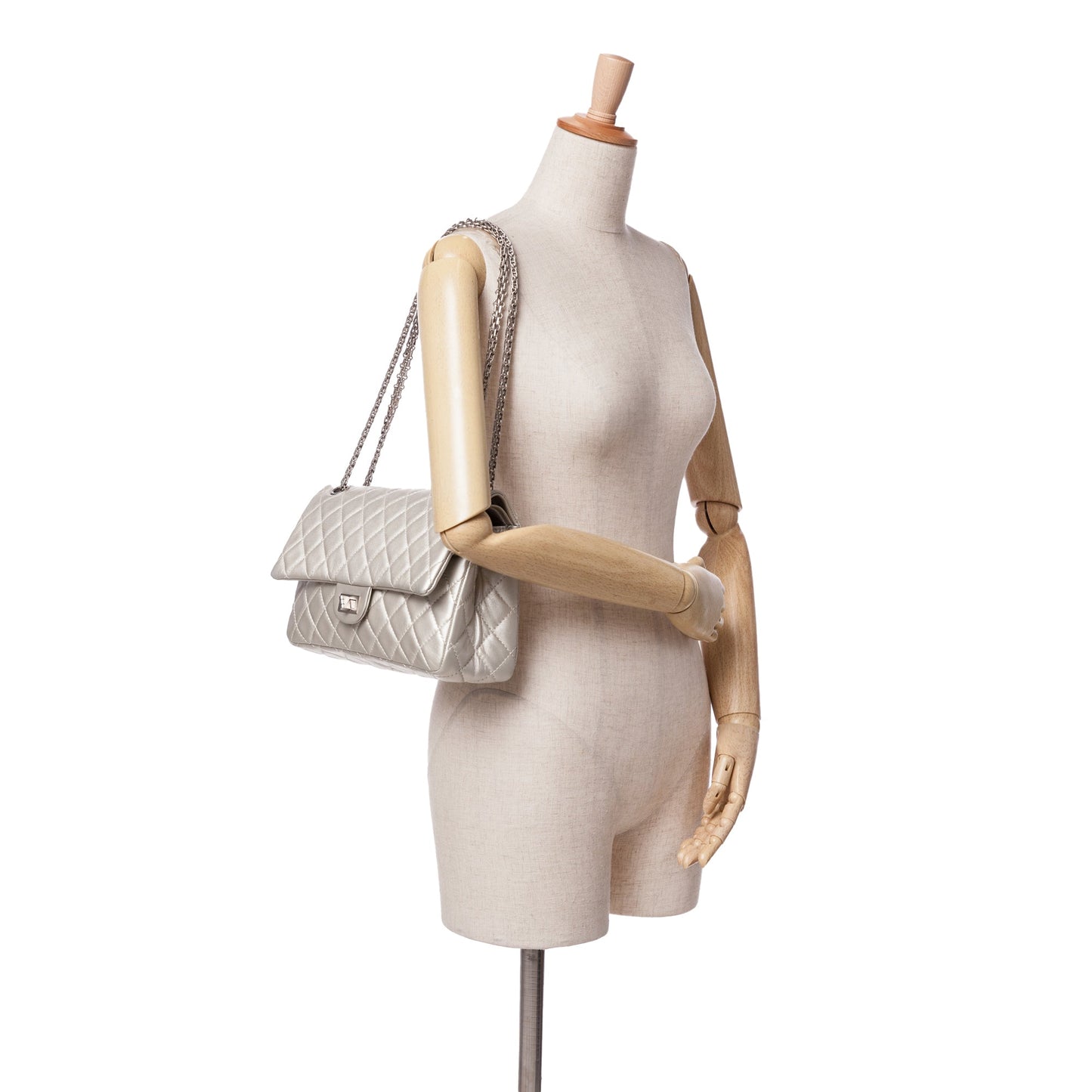 Silver Chanel Reissue 2.55 Aged Calfskin Double Flap 226 Shoulder Bag