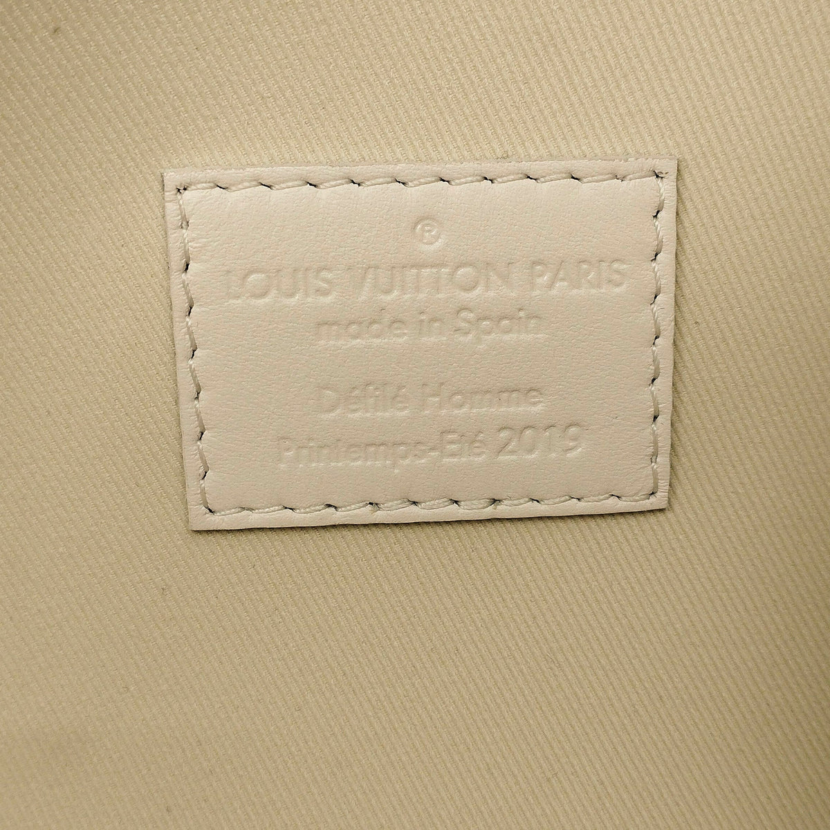 Louis Vuitton Solar Ray A4 White Taurillon